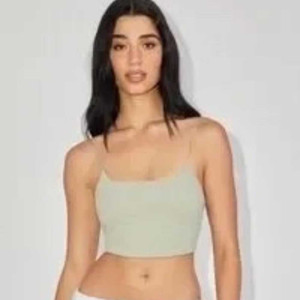 Garage Eva Cropped Cami Sage Green Size: L